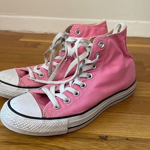 Pink  converse